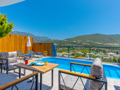  gece  -  Kasım
  | Kalkan Yeşilköy'de Doğa İçinde Muhafazakar Villa